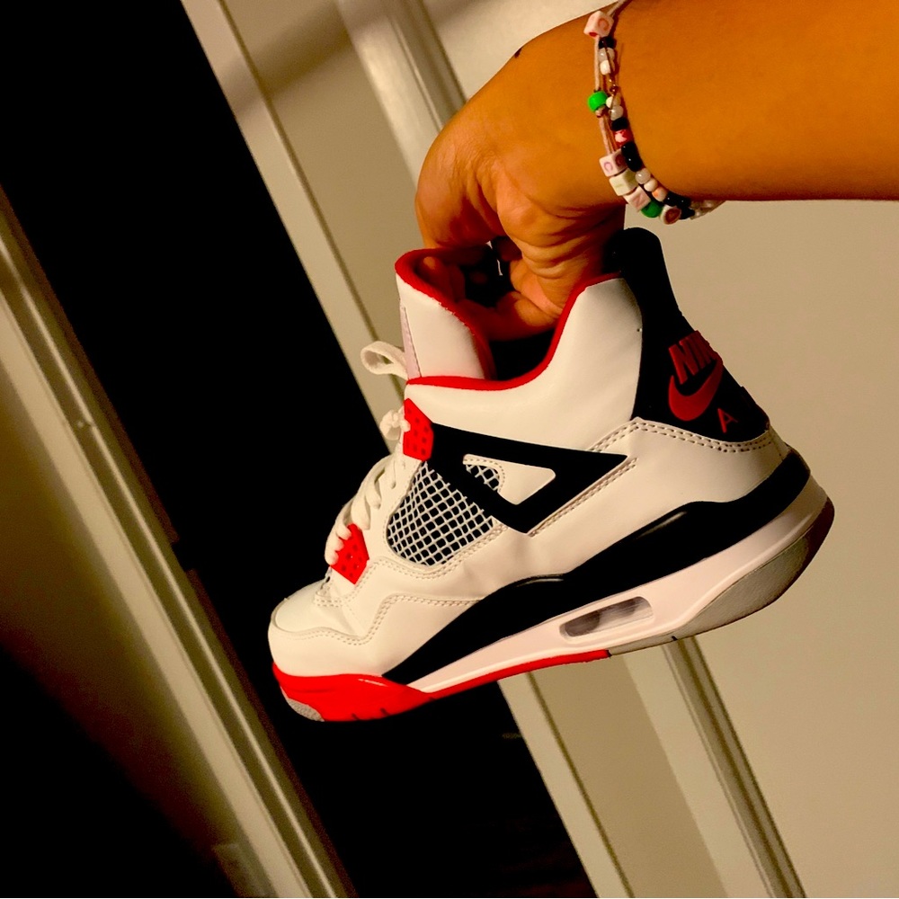 Jordan 4 Fire Red OG (2020)